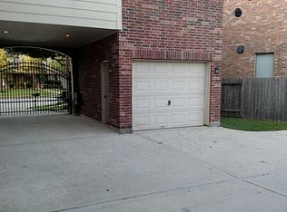 14023 Southern Spring Ln, Houston, TX 77044