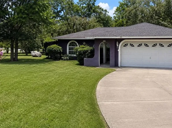 1325 W Sorrento Dr, Citrus Springs, FL 34434