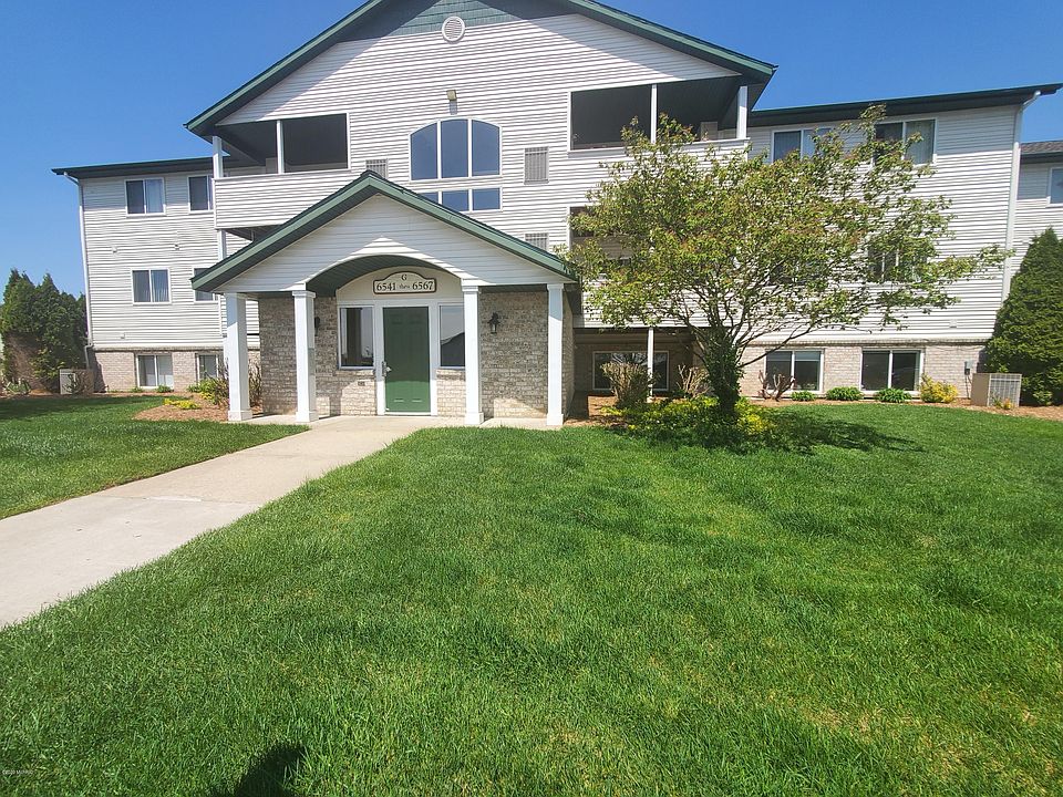 1st image of 6557 Clover Ct SE #196