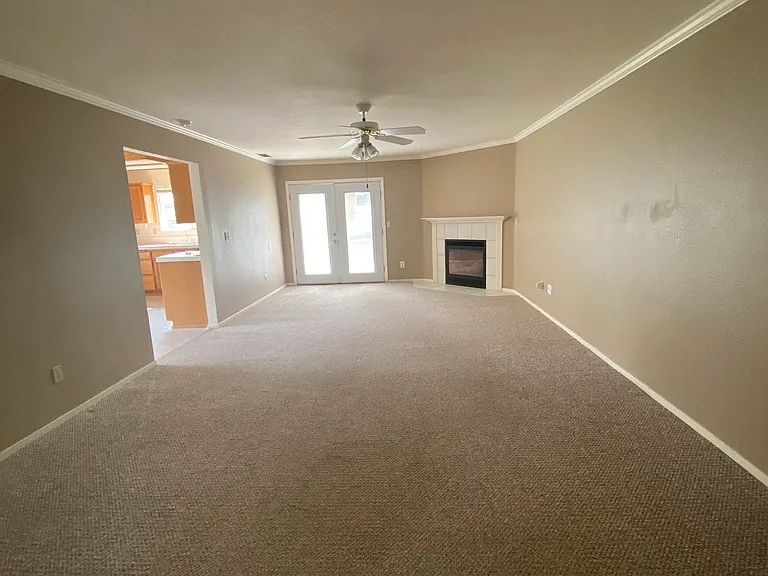 1790 Sessler Pl — Photo 3