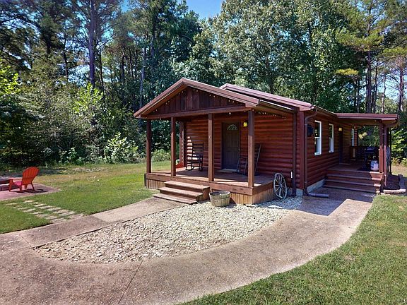 2nd image of 629 Ahab Rd