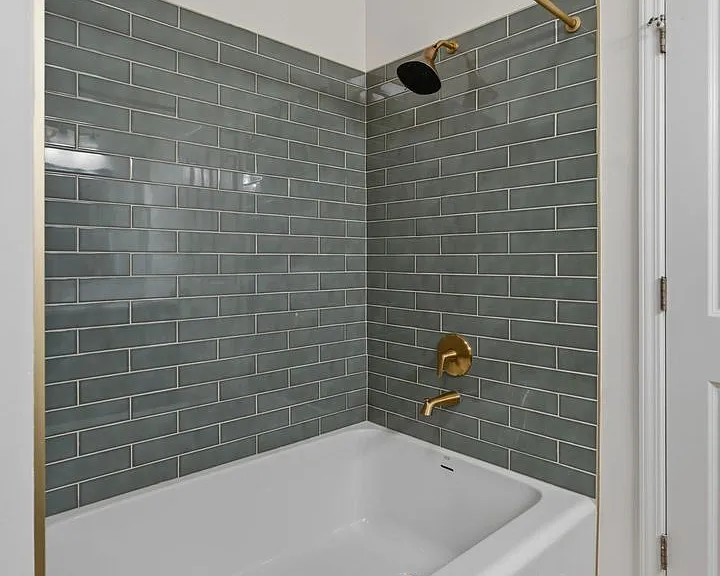 4846 Bevendean Dr #C9 — Photo 19