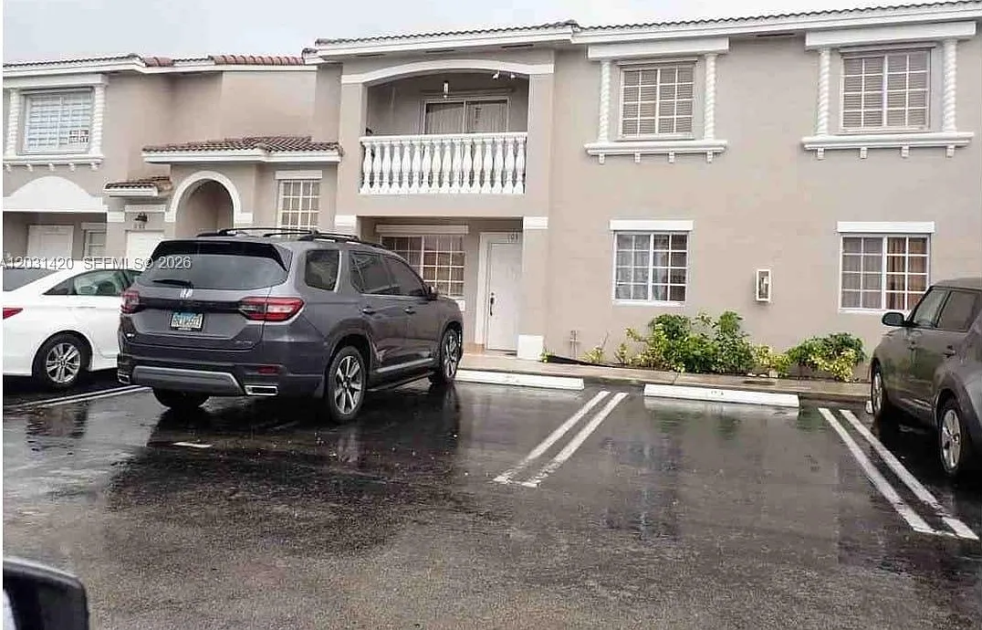 Garden View Villas Homes — Photo 3