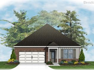 544 Golden Oaks Cres, Dothan, AL 36301