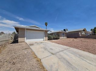 6800 Laronda Ln, Las Vegas, NV 89156