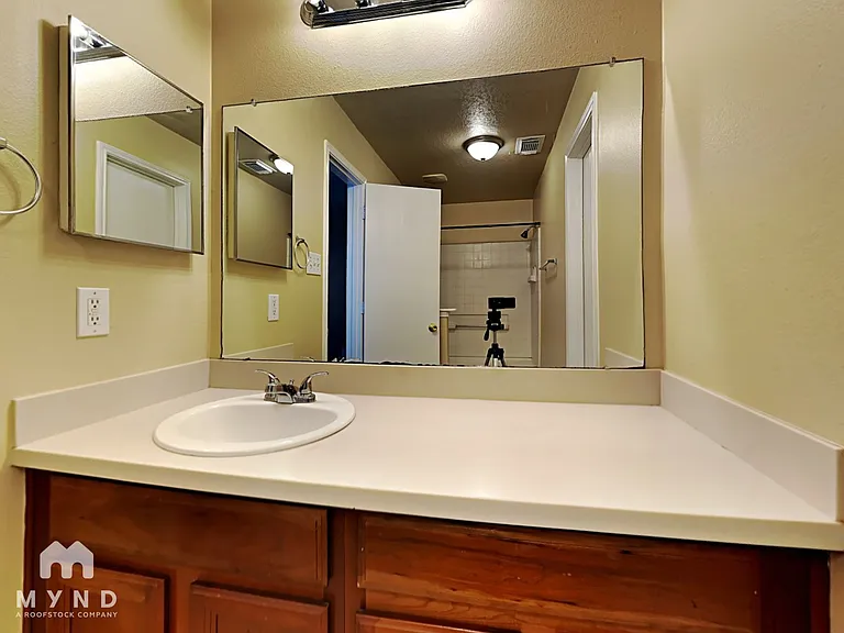 635 Ashlen Dr — Photo 10