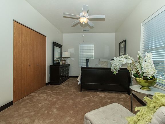 4th image of 46810 Red Fox Ln Unit 31
