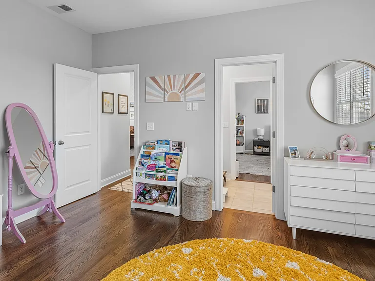 615 Berkmans Ln — Photo 11
