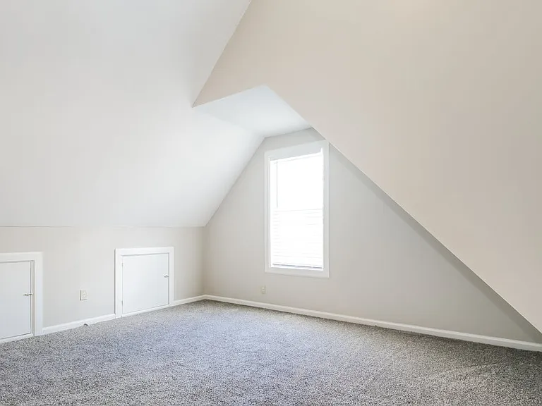 2362 Oak Springs Dr — Photo 7