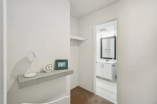 The Wind Song Apartments Photo 1