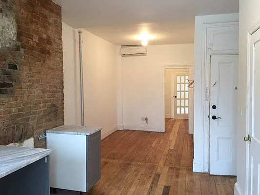 Rented by Dream Space Realty | media 8
