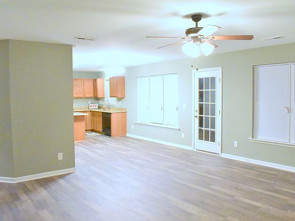 Open Concept/Living, Dining