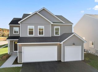 10517 Glenbrook Ave S, Cottage Grove, MN 55016