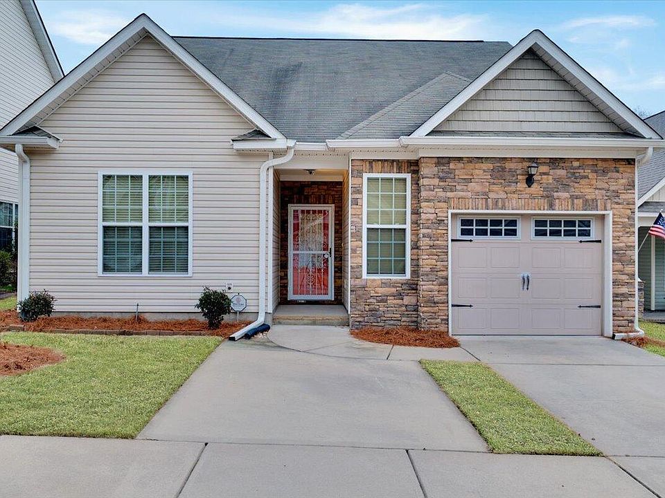 1st image of 524 Casey Court