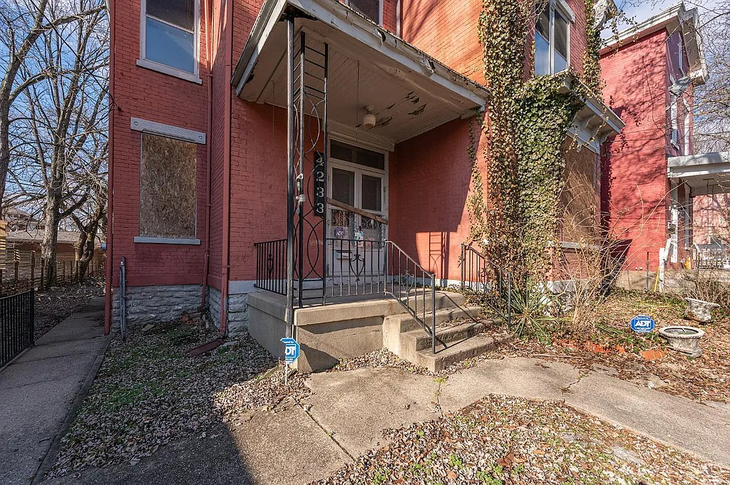 Property photo 3