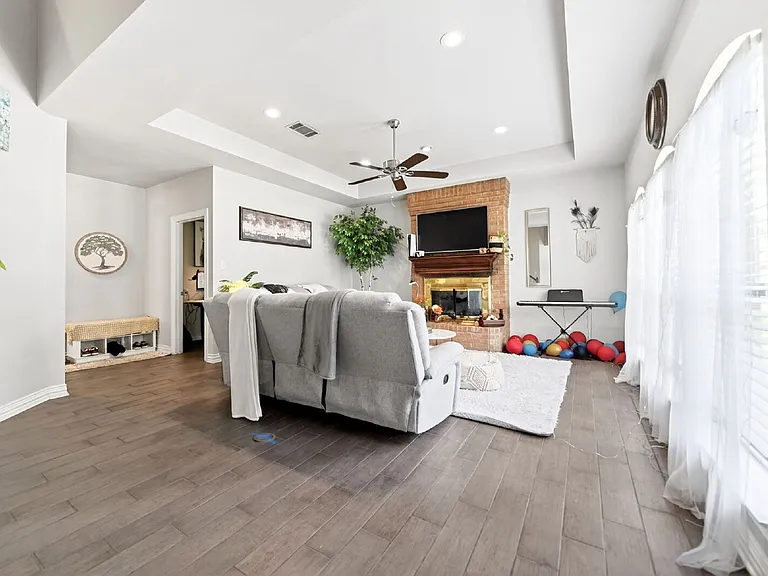 5108 Foxhaven Ct — Photo 25