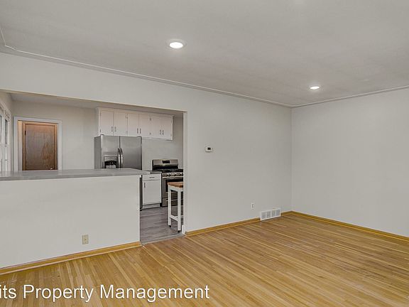 4th image of 5711 Xerxes Ave S #9238142