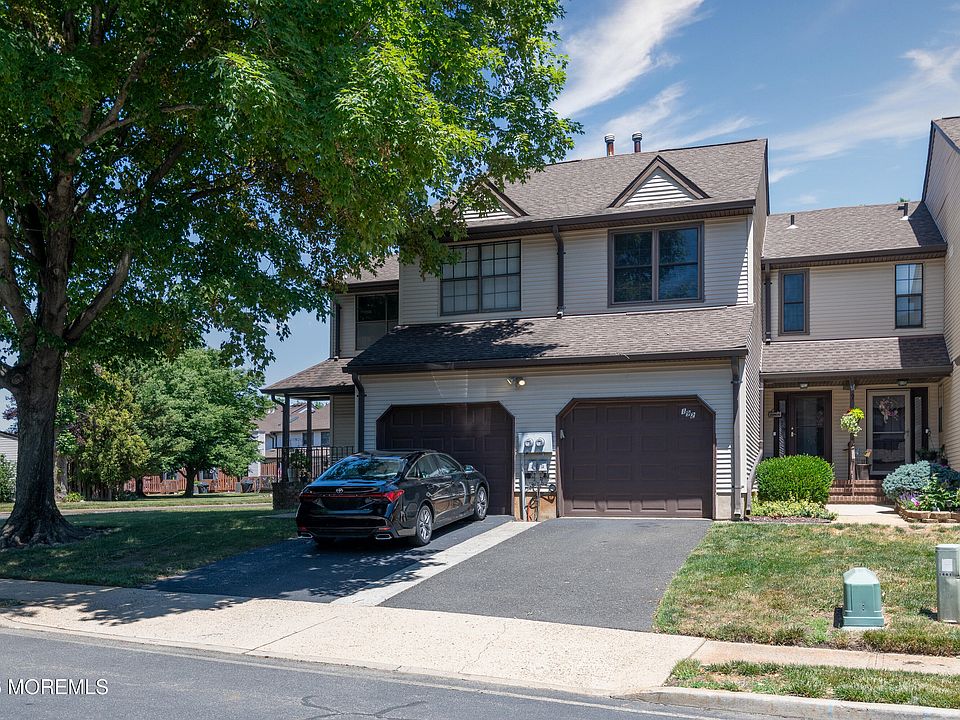 1st image of 192 Longwood Drive #19-2