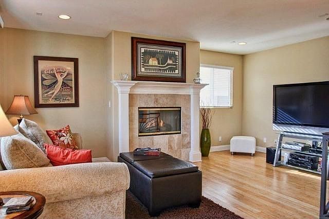 2nd image of 309 1st St