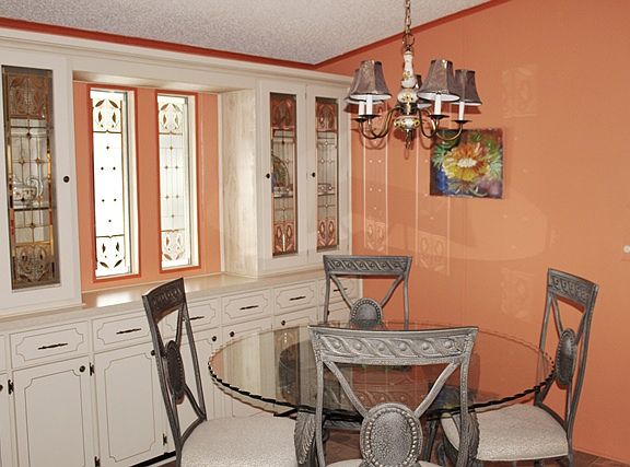 4th image of 62 Tara Ct