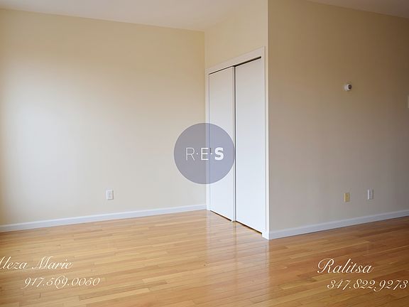 4th image of 702 Degraw St #3