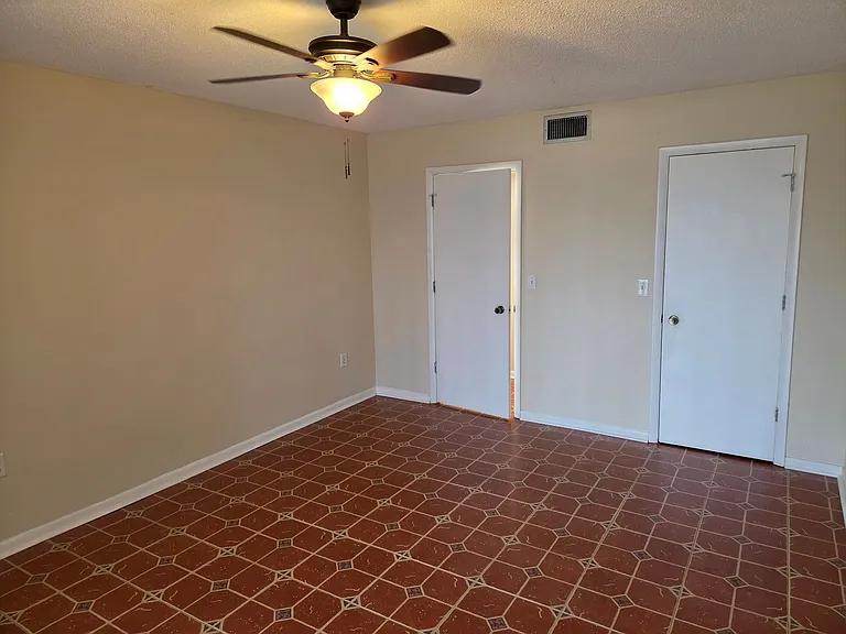 10351 Regal Dr #3 — Photo 6