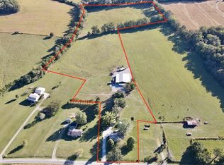 1272 Vanhooser Rd, Woodbury, TN 37190