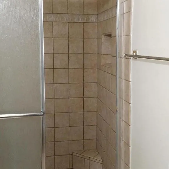 4875 Colony Dr — Photo 16