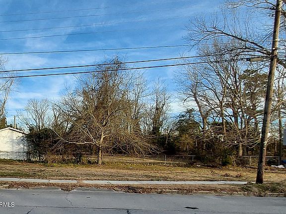 4th image of 312 Court Street