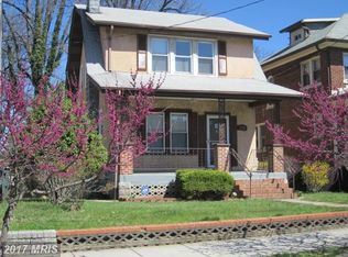 1718 Douglas St NE, Washington, DC 20018