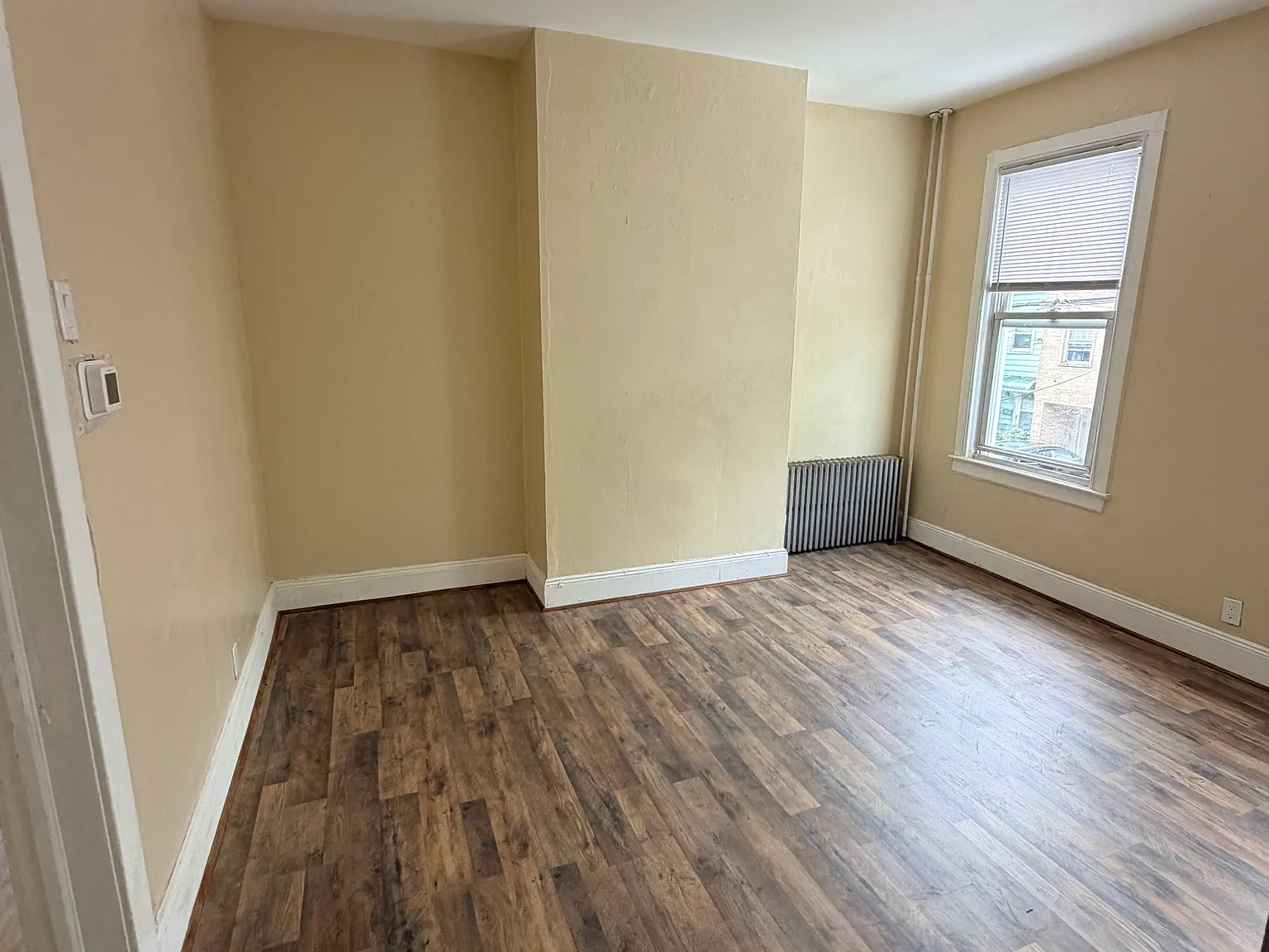 3 bed, 1500 sqft, $2,100 — Photo 1