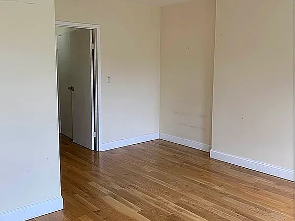 5th image of 78 16th St #4R