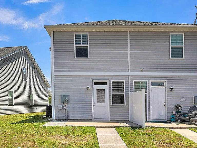 3935 Four Poles Park Dr — Photo 18