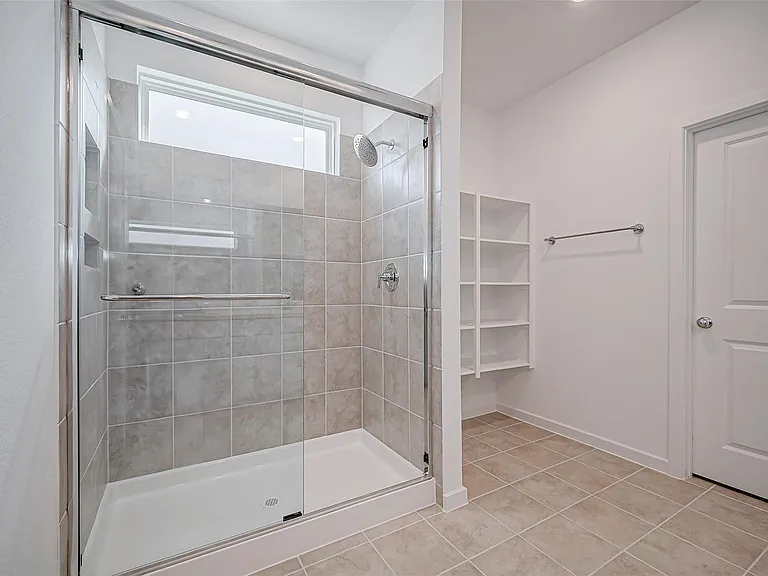 1127 Sugar Dr — Photo 23
