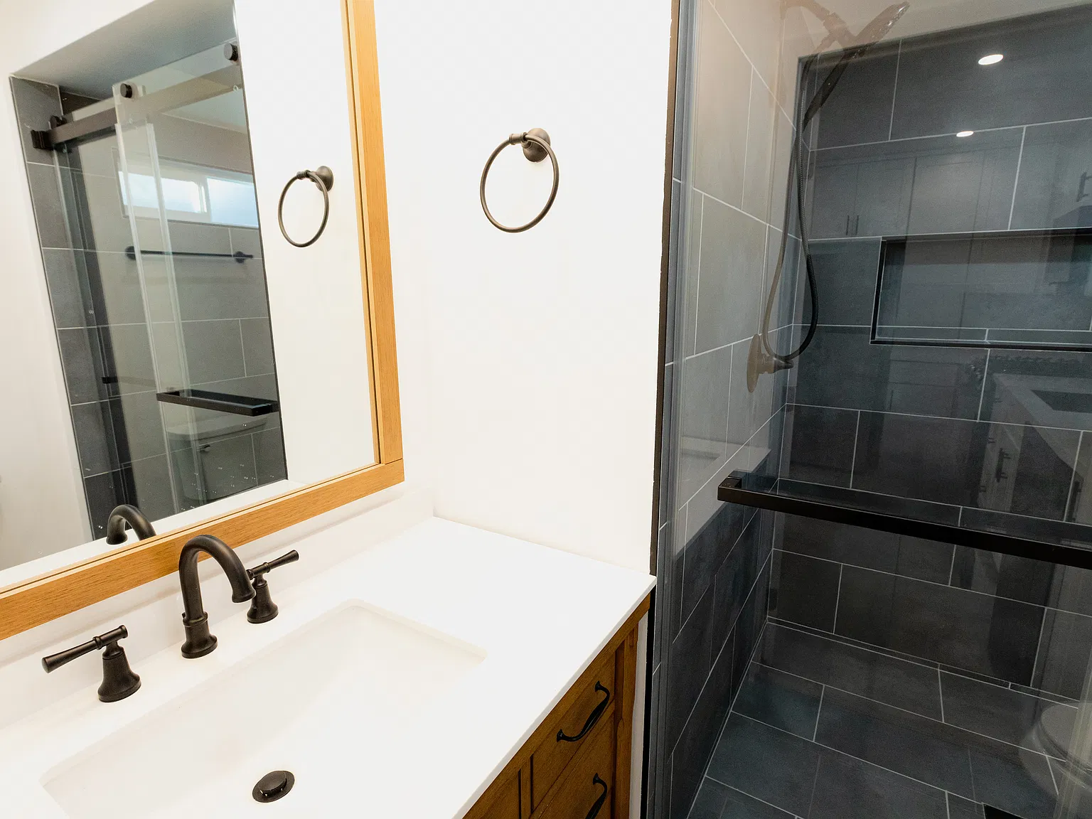 1 bed, 450 sqft, $2,500 — Photo 4