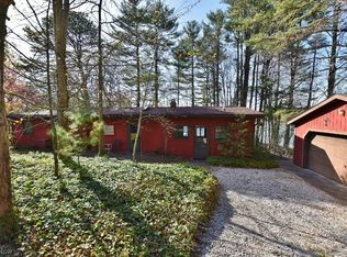 7123 Menlo Dr SW, Sherrodsville, OH