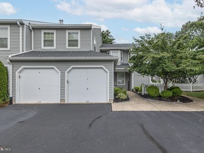 642 Rose Hollow Dr APT A, Morrisville, PA, 19067