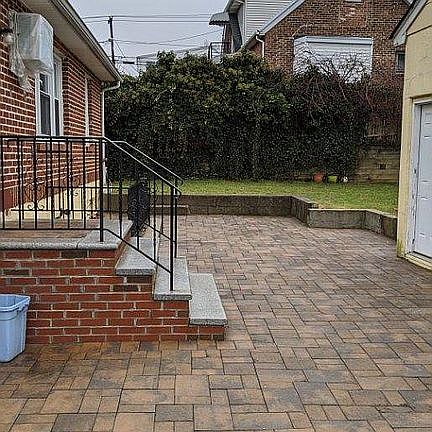 4th image of 38 3rd St