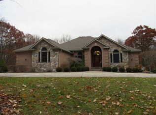 3813 Dartmouth Rd, Oxford, MI 48371