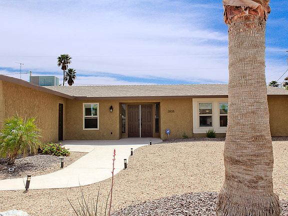 4th image of 3808 Mission Dr N