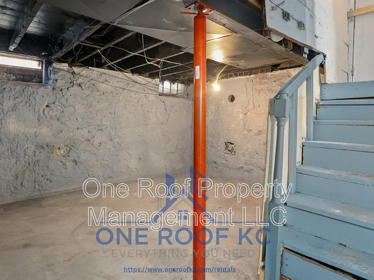 416 N Elmwood Ave — Photo 21