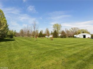 26642 Hidden Valley Dr, Adel, IA 50003