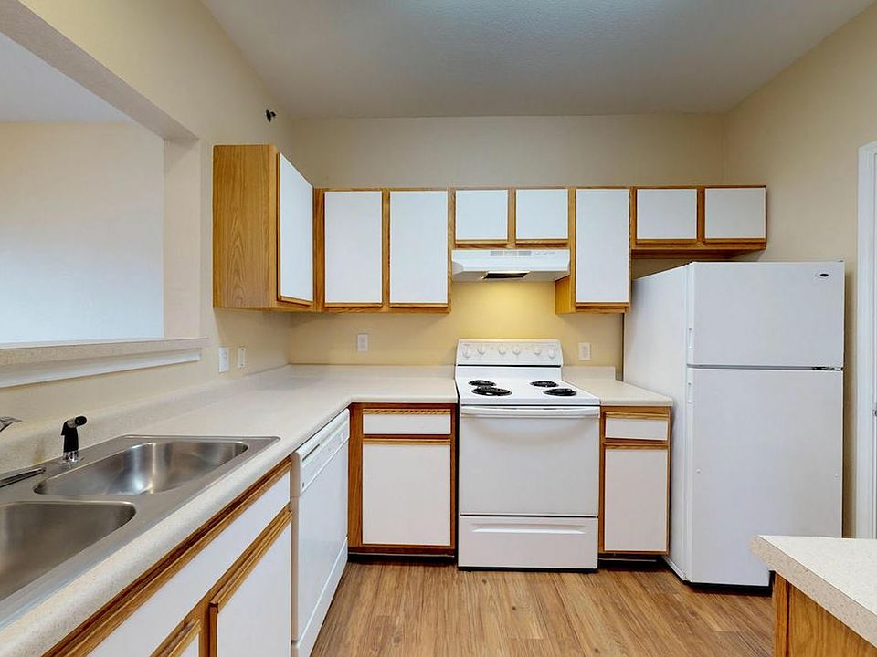 Calabasas Apartments 4319 Deere St Dallas TX Zillow