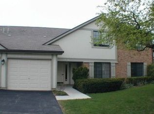 1936 N Hidden Creek Cir UNIT 1, Palatine, IL 60074