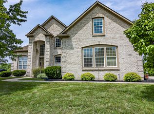 470 Sapphire Dr, Carmel, IN 46032