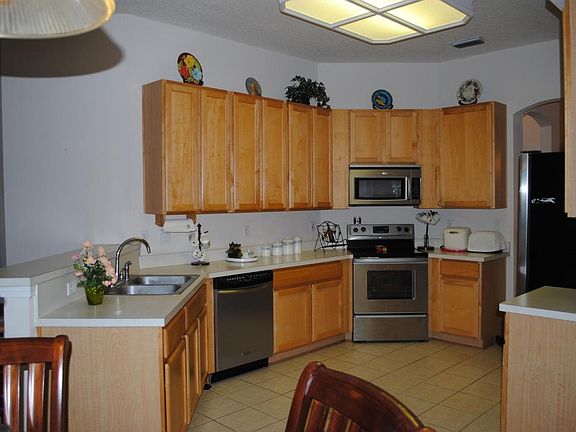 5th image of 181 Ivy Lakes Dr