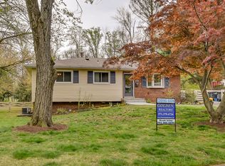 3621 Cornell Rd, Fairfax, VA 22030