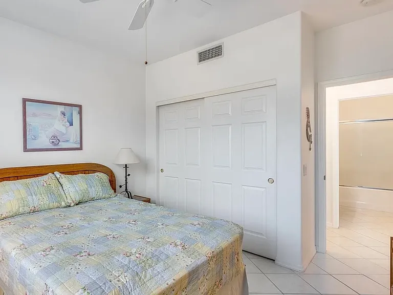 2nd bedroom.