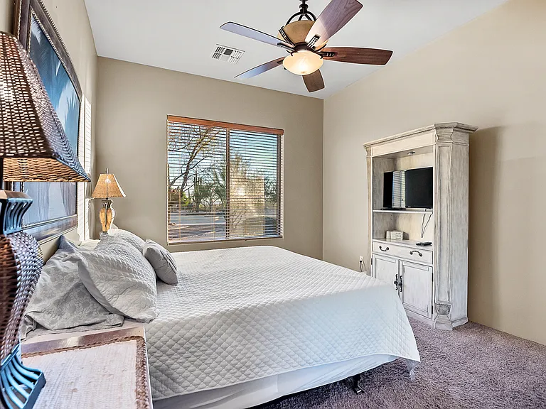 6008 E Monterra Way — Photo 44
