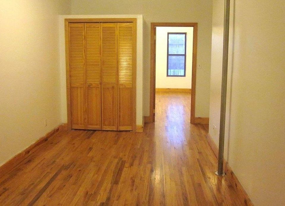 1st image of 138 Scholes St APT 05
